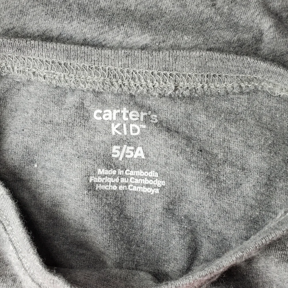 Carter's Kid Size 5/5A Gray Team Santa Cotton Graphic Print Long Sleeve Tee NWOT